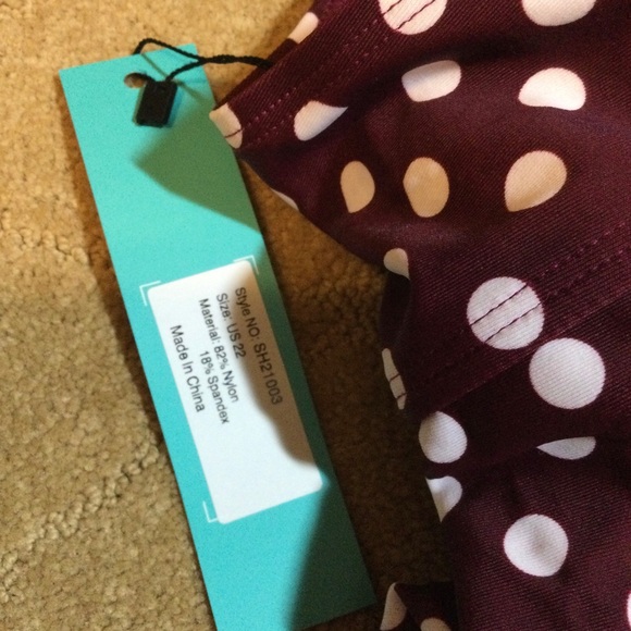 Septangle NWT 2-Piece Swim Tankini & Short Set, 22 - Picture 7 of 11